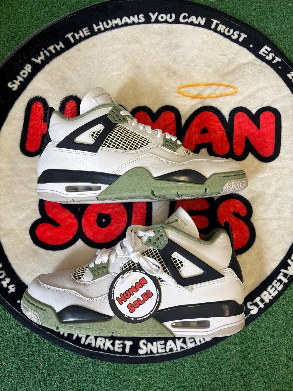 Jordan 4 ‘Sea Foam’|Size 10.5M